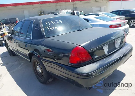 2010 Ford Crown Victoria Police Interceptor z USA, uszkodzony, nr VIN 2FABP7BV2AX139125